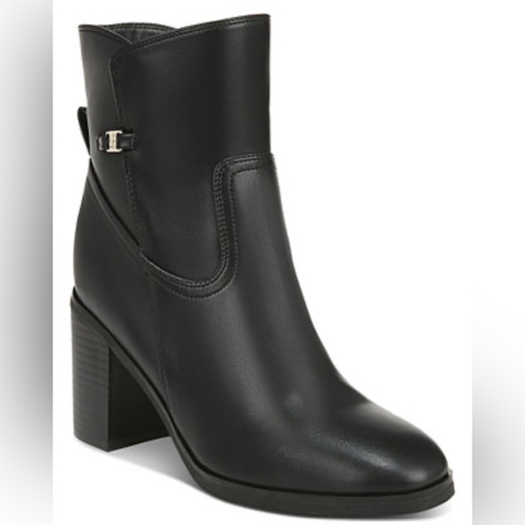 Giani Bernini Shoes - ⏰ NWT Giani Bernini Women’s Olaa Memory Foam Block Heel Booties